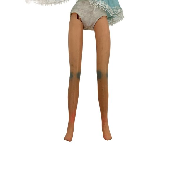 Hasbro 1970s Doll World Love Peace Hong Kong Red Hair Green Eyes Eyelashes - Picture 12 of 17